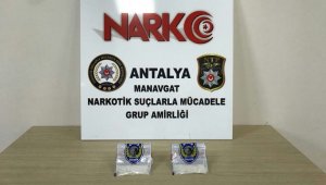 Antalya'da durdurulan araçtan uyuşturucu çıktı