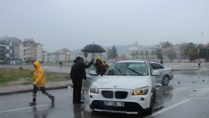 Antalya'da trafik kazası: 1 yaralı