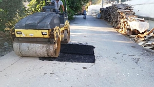 ASAT’tan Korkuteli ve Demre’ye asfalt