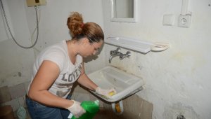 Büyükşehir'den 13 yaşlı bireyin evlerine bakım
