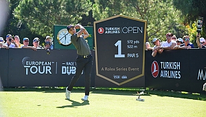 İlk günün liderleri  Schwab ve Lewis