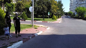 Kaldırımda yürürken hayatını kaybetti