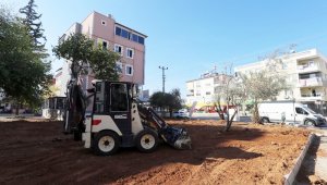 Kepez Belediyesi'nden Teomanpaşa'ya bir yeşil alan daha