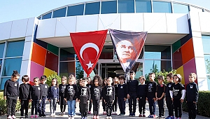 Kreş öğrencileri Atatürk'ü andı