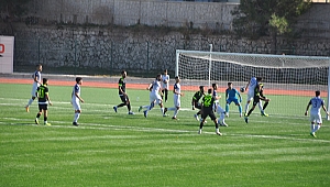 Namağlup liderliğini koruyor