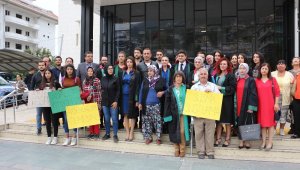 "Şeytan'ın eline düştüm" deyip intihar eden Ayşenur davası sonrası babanın isyanı