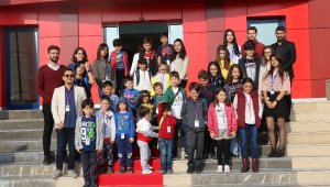 Türkiye'nin yarınlarına ışık olan üstün yetenekli çocuklar AKEV'de buluştu