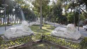 Yıkılan eski stadyum alanı park olarak hizmete girdi