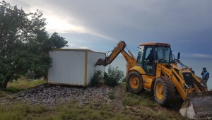 Alanya Belediyesinden kaçak yapıya müdahale