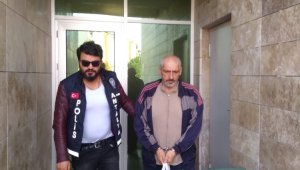 Antalya'da 4 iş yerinden telefon çalan zanlı tutuklandı