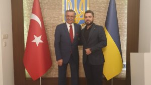 Başkan Topaloğlu Ukrayna Antalya Konsolosu Khomenko ile bir araya geldi