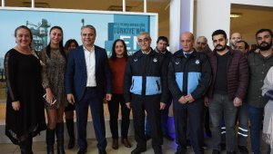 Başkan Uysal: "Güzel işlere imza attık"