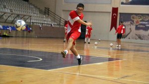 Down Sendromlular Futsal Milli Takımı Alanya'da hazırlıklarını sürdürüyor