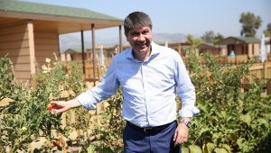 Eski Başkan Türel'den kar maskeli şüpheli ihbarı