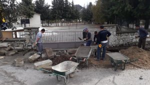 İbradı'daki okulların yağmur sorunu çözüldü