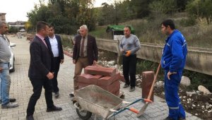Kemer'de yol çalışmaları