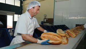 Kepez ekmeğini satıyor, eğitim bursu veriyor