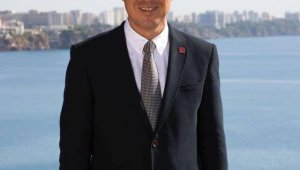 Muratpaşa'da Şahin, Konyaaltı'nda Duruk, Kepez'de Kurnaz seçildi