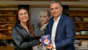 Uysal, yazar Boztosun ile bir araya geldi