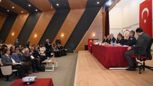 Vali Karaloğlu: " Gündoğmuş, fırsatlar bölgesi"