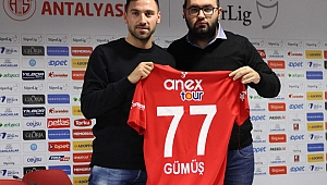 AKREP’TE SİNAN GÜMÜŞ İMZALADI