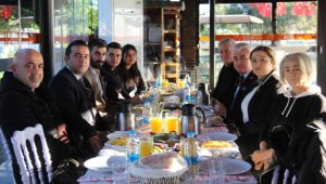 Başkan Geyikçi, gazetecilerle bir araya geldi