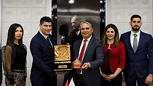 Başkan Uysal fahri üye oldu