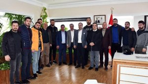 Başpehlivan Gürbüz'den Topaloğlu'na ziyaret