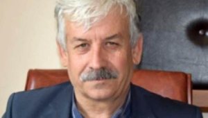 Boğulma tehlikesi geçiren öğretmen hayata tutunamadı