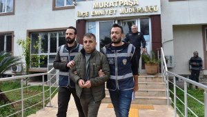 Cezaevinden kaçtı, hırsızlık yaptı