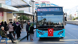 Çirkin saldırıya bayraklı tepki