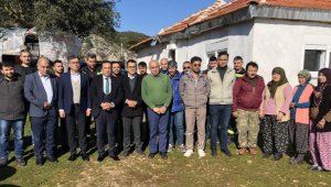 Finike'de kırsal mahalleye elektrik verildi