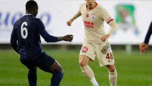 Galatasaray, ikinci hazırlık maçında Adana Demirspor'u 1-0'la geçti