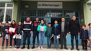 JANDARMA ÖĞRENCİLERİ UNUTMADI