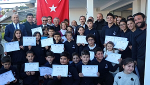 KEMER'DE YELKENLER YENİDEN 'FORA' DEDİ