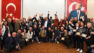 KUPALARI BAŞKAN UYSAL VERDİ