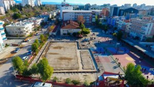 Metin-Nuran Çakallıklı'ya spor salonu