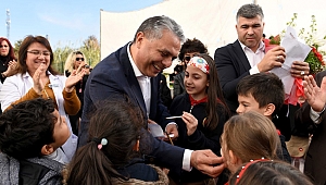 TENEFFÜS PARK'TA YARIYIL EĞLENCESİ 