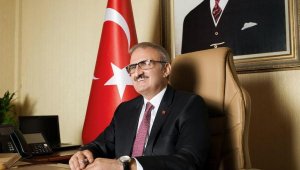 Vali Karaloğlu, Çalışan Gazeteciler Günü'nü kutladı