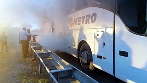 YOLCU OTOBÜSÜ ALEV ALEV YANDI