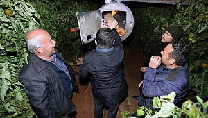 ÇİFTÇİLERLE ‘ZİRAİ DON’ NÖBETİ TUTTU