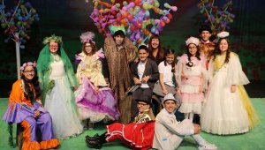 En özel tiyatro oyunu