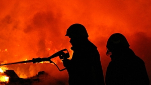 Çöp dolu alanda  yangın korkuttu