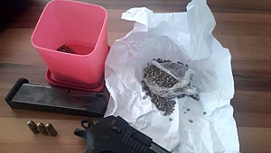 Evi ve aracından  uyuşturucu çıktı