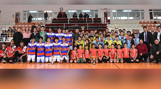 FUTSALIN ŞAMPİYONLARI