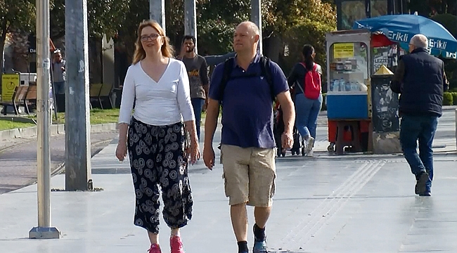 ‘MASKE’SİZ ANTALYA