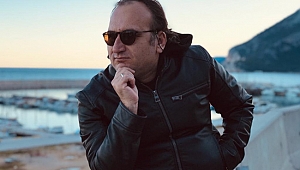 Tenor Demirel'den  evden online konser