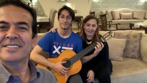 'Evde Kal'a örnek oldular