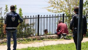 4 yıl sonra yine aynı falezlerden denize atladı