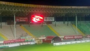 Alanyaspor'un stadında, İstiklal Marşı 23 Nisan için çaldı